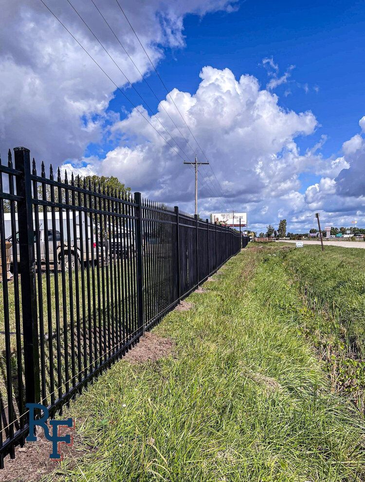 From Concept to Completion: The Importance of Quality Fence Installation in Grand Rapids